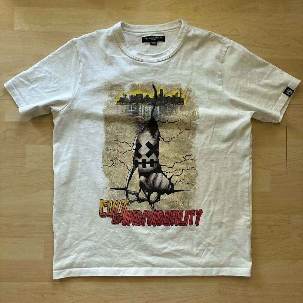 Cult of Individuality Men's White Graphic T-Shirt Skull Hand Burst sz Large
